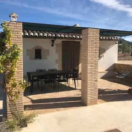Casita Rural Entre Olivos * Biar